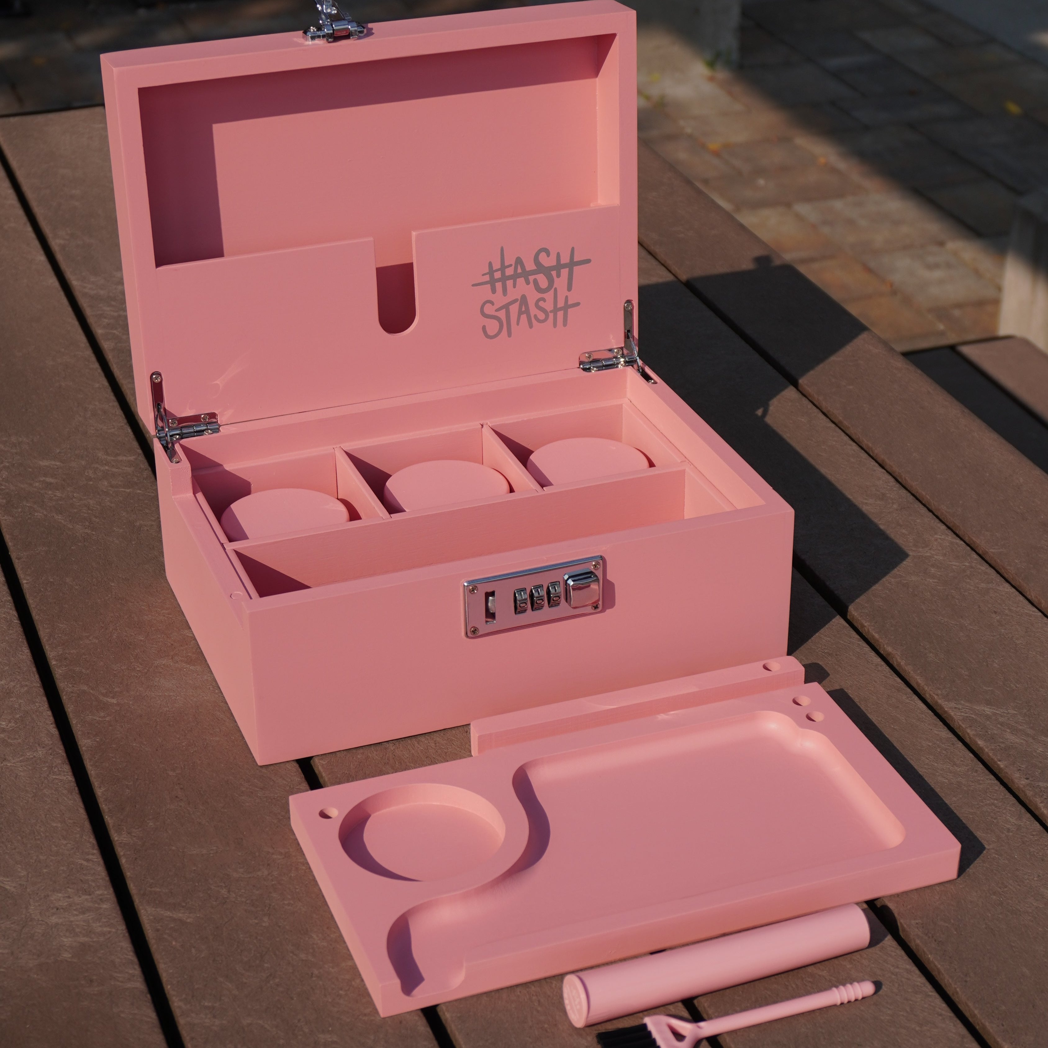 #color_pink/silver